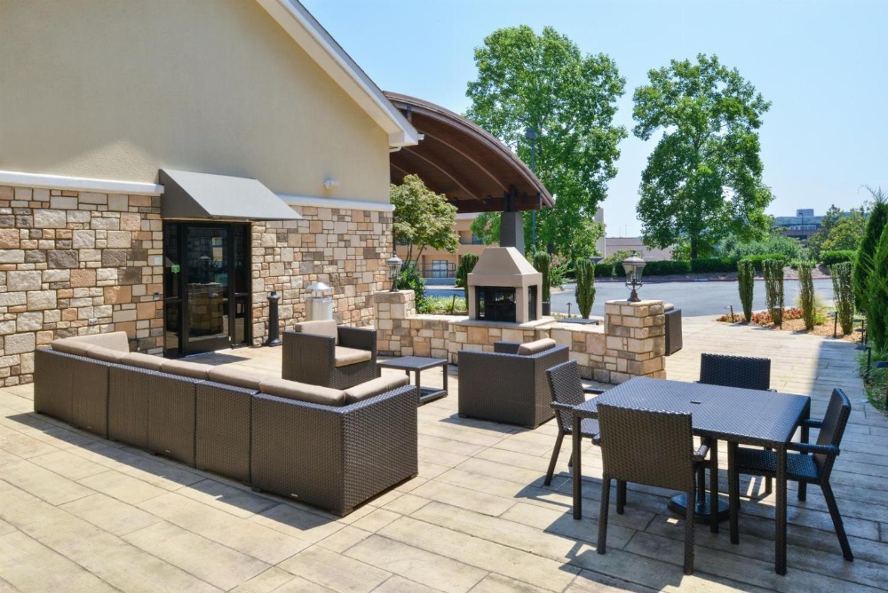 Holiday Inn Little Rock West - Chenal Pkwy